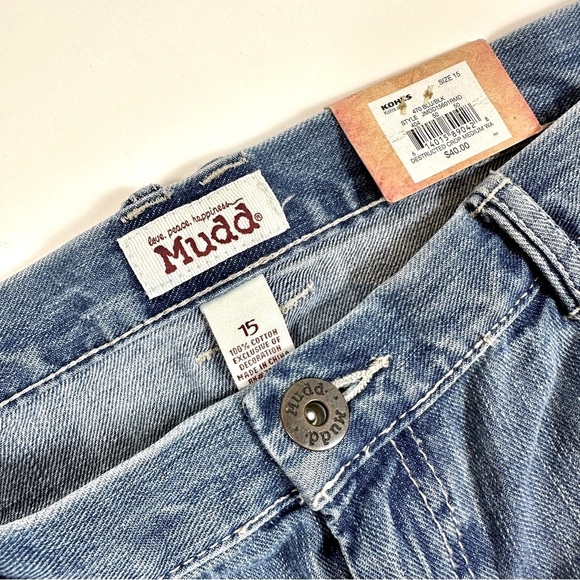 MUDD Women's Blue Distressed Low Rise Cropped Jeans, Size 15 - Picture 3 of 15